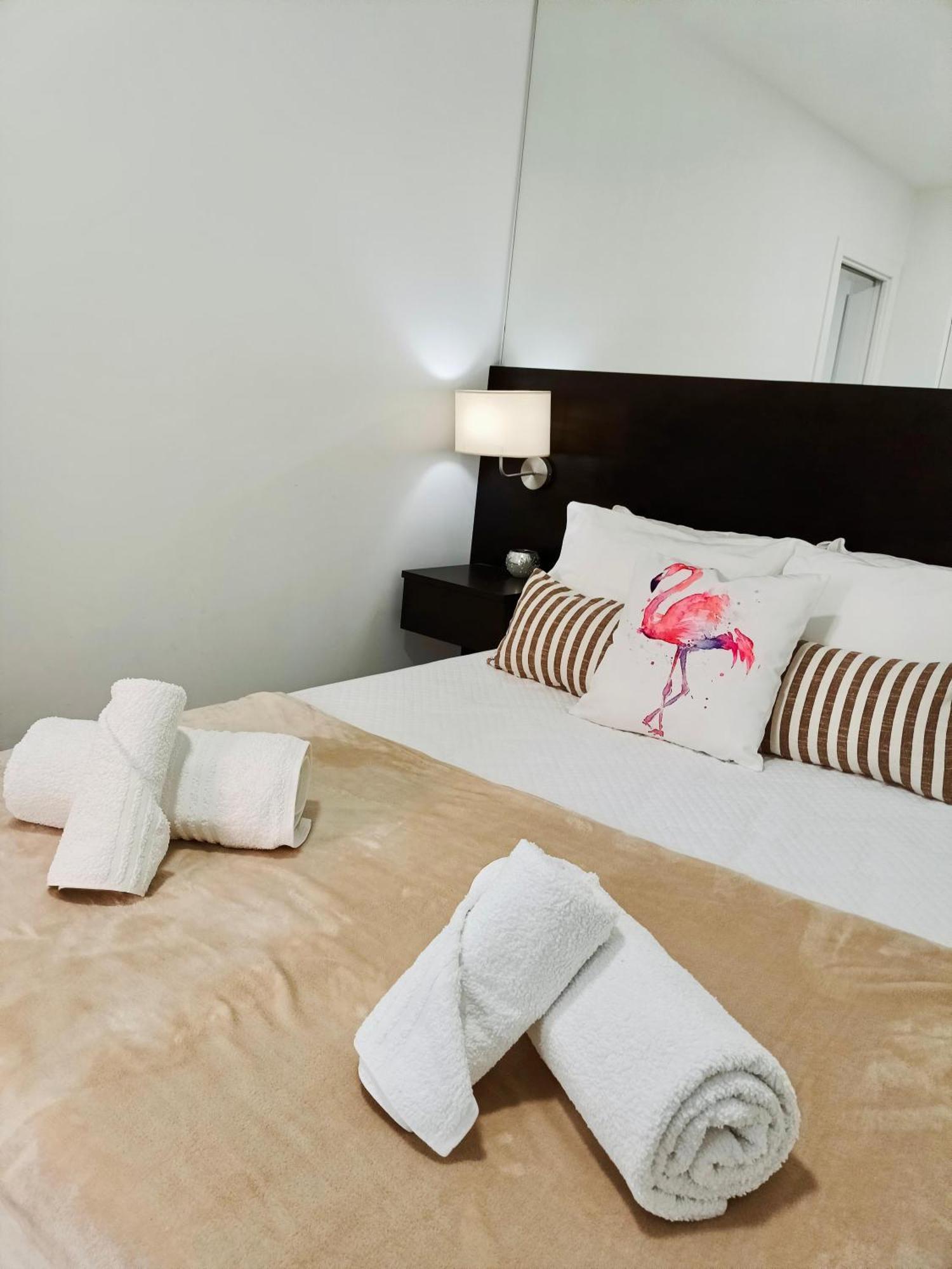 Flamingo Apartment Sesimbra Exterior photo